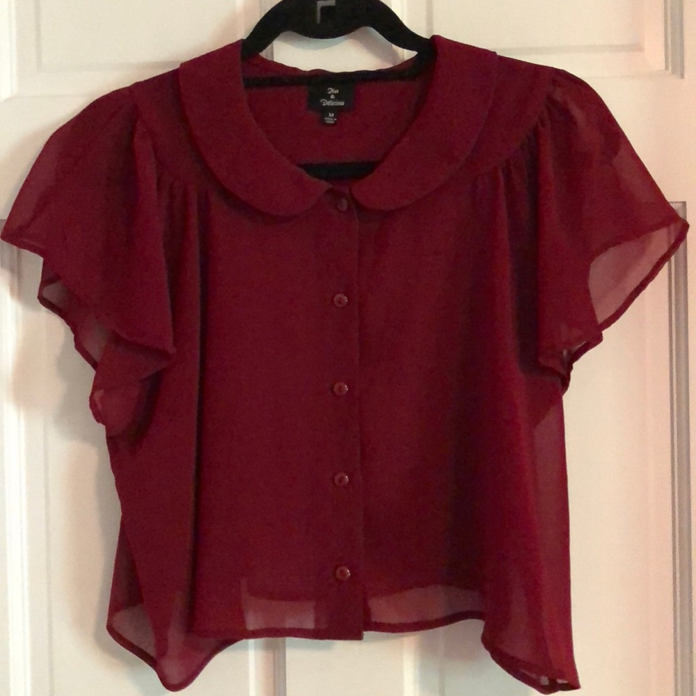 Womens short sleeved collared button down blouse